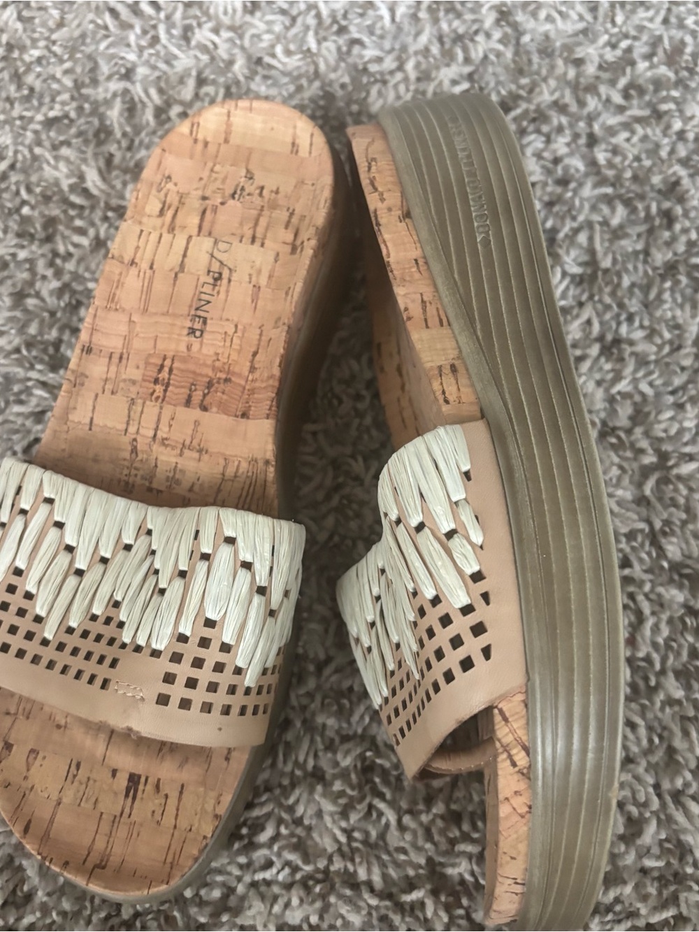 J Donald Pliner wedges sz 6